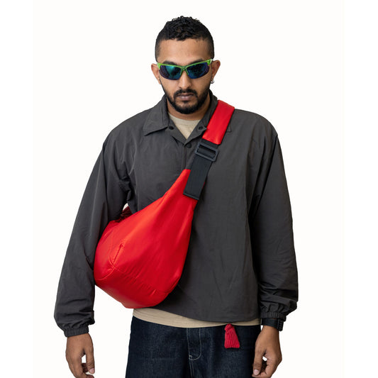 HALO puffer shoulder bag